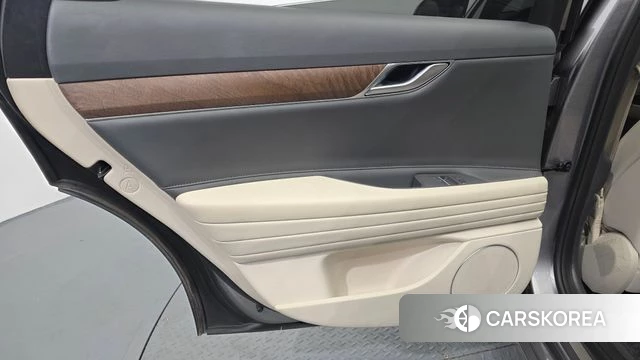 Genesis G80 (RG3) id 4922221 из Кореи 17