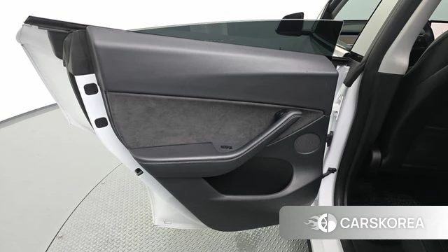 Tesla Model Y id 4736568 из Кореи 17