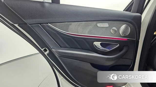 Mercedes-Benz E-Class W213 id 5040472 из Кореи 17