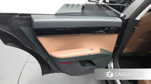 Hyundai Grandeur Hybrid (GN7) id 5016580 из Кореи 17