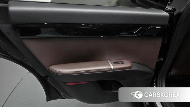 Hyundai Grandeur (GN7) id 5016755 из Кореи 17