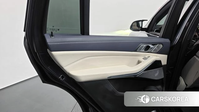 BMW X7 (G07) id 4977080 из Кореи 17