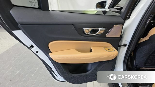 Volvo V60 Cross-Country 2nd Generation id 5046046 из Кореи 17