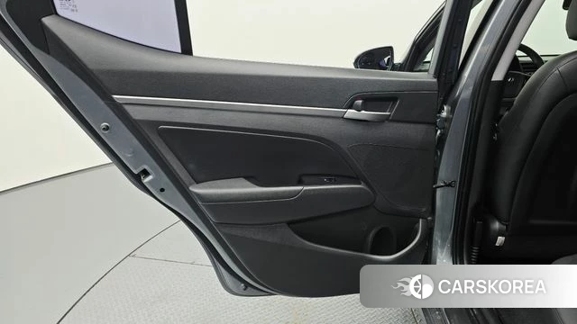 Hyundai Avante AD id 4795065 из Кореи 17