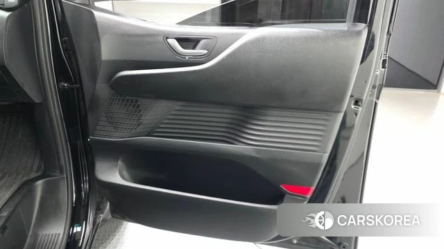 Hyundai Staria id 5017740 из Кореи 17