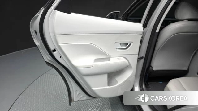 Hyundai Kona Hybrid (SX2) id 5052616 из Кореи 17