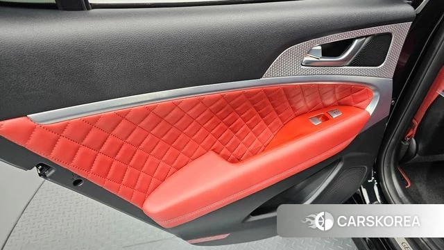 Genesis The New G70 id 5012344 из Кореи 17