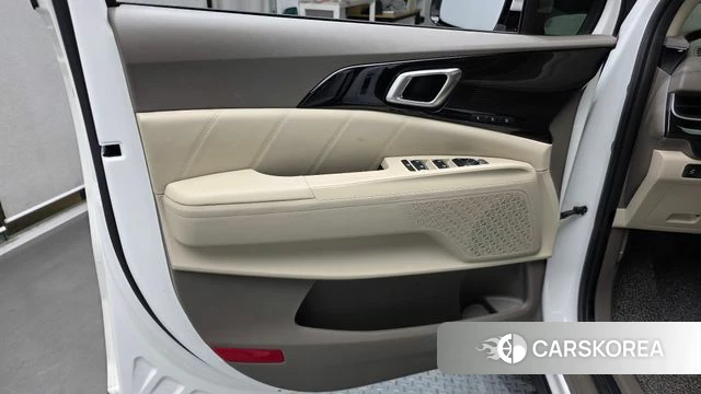 Kia The New Carnival 4th Generation id 5026636 из Кореи 17