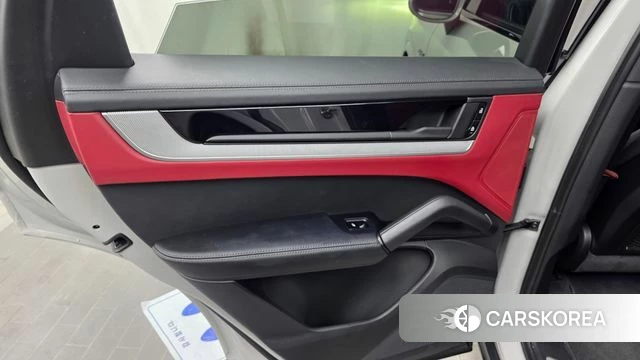 Porsche Cayenne (PO536) id 4710586 из Кореи 17