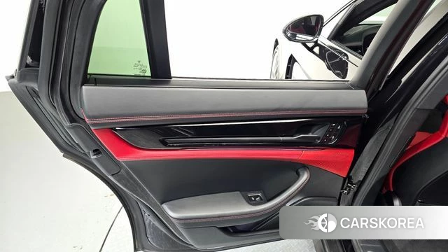 Porsche Panamera (976) id 4705912 из Кореи 17