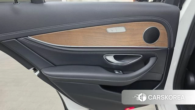 Mercedes-Benz E-Class W213 id 4959636 из Кореи 17