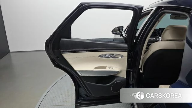 Genesis GV70 id 5040520 из Кореи 17