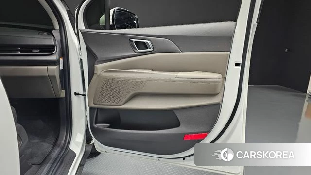 Kia The New Carnival 4th Generation id 4980156 из Кореи 17