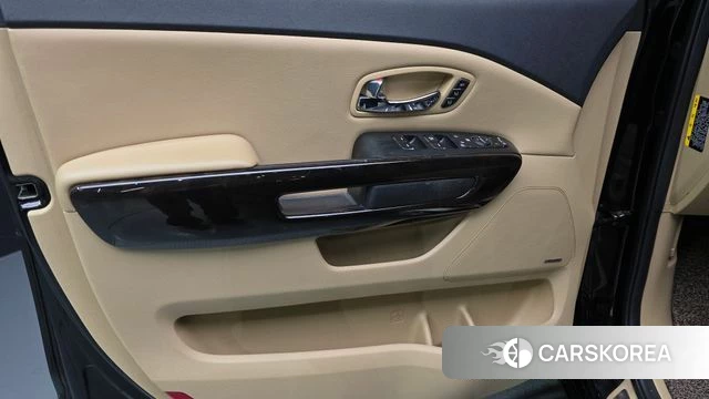 Kia The New Carnival id 5028967 из Кореи 17