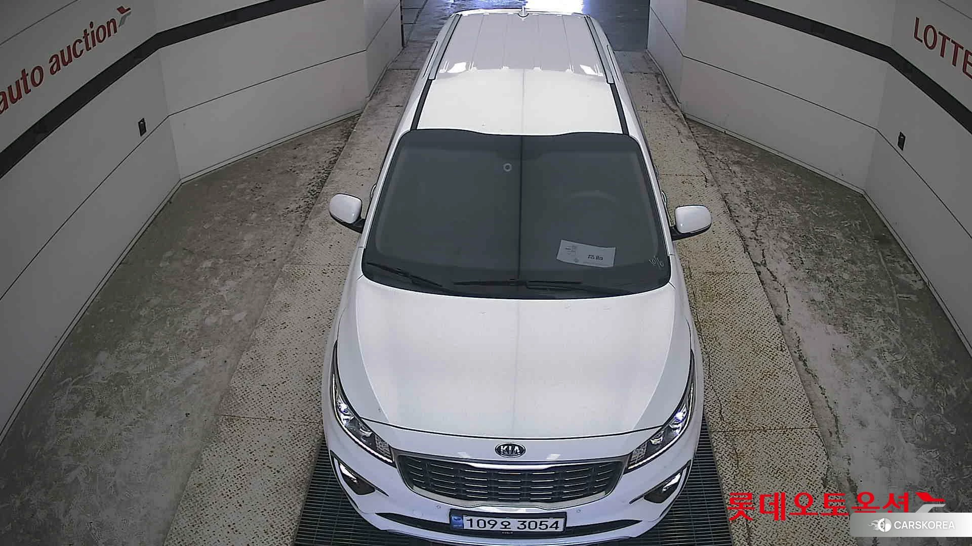Kia Carnival id 4990106 из Кореи 17