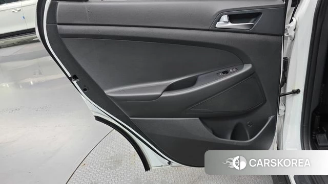 Hyundai All New Tucson id 4751435 из Кореи 17