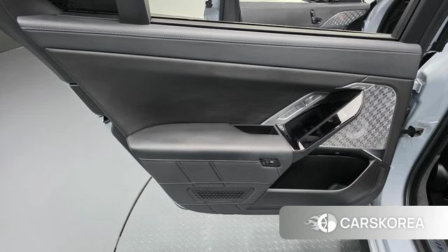 BMW i7 (G70) id 4871206 из Кореи 17