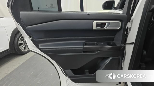 Ford Explorer 6th Generation id 4967260 из Кореи 17