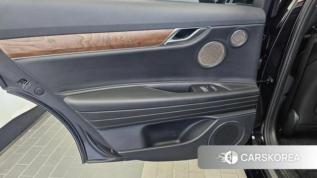 Genesis Electrified G80 (RG3) id 4966313 из Кореи 17