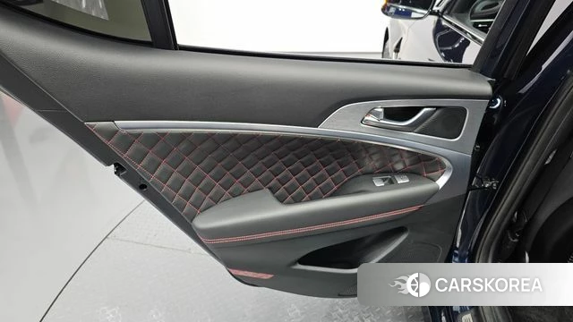 Genesis G70 id 5013873 из Кореи 17