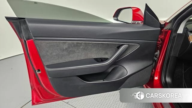 Tesla Model 3 id 4754959 из Кореи 17