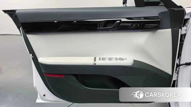 Hyundai Grandeur Hybrid (GN7) id 5001928 из Кореи 17