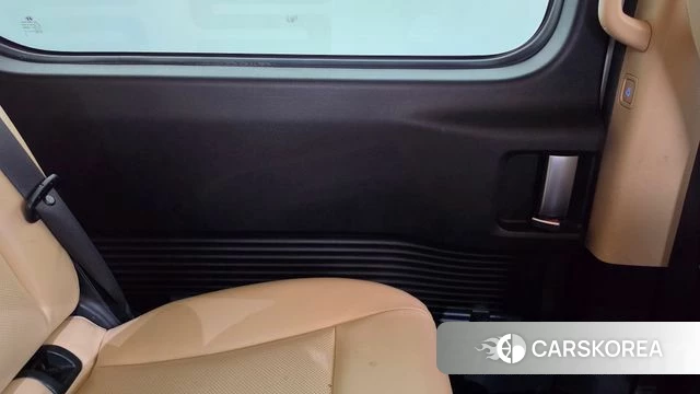 Hyundai Staria id 5040918 из Кореи 17
