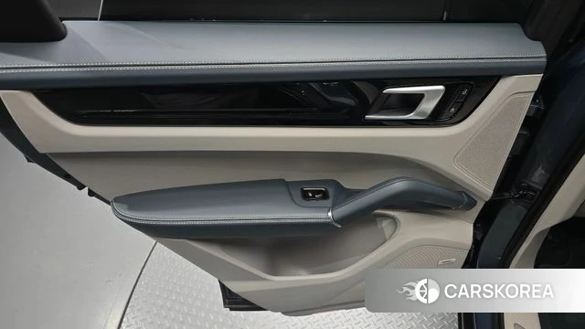 Porsche Cayenne (PO536) id 4667226 из Кореи 17