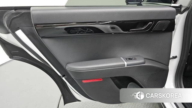 Hyundai Grandeur Hybrid (GN7) id 5058394 из Кореи 17
