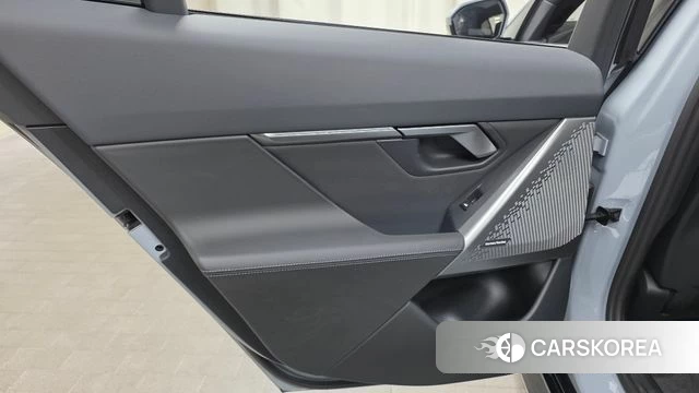 BMW 5 Series (G60) id 5033115 из Кореи 17