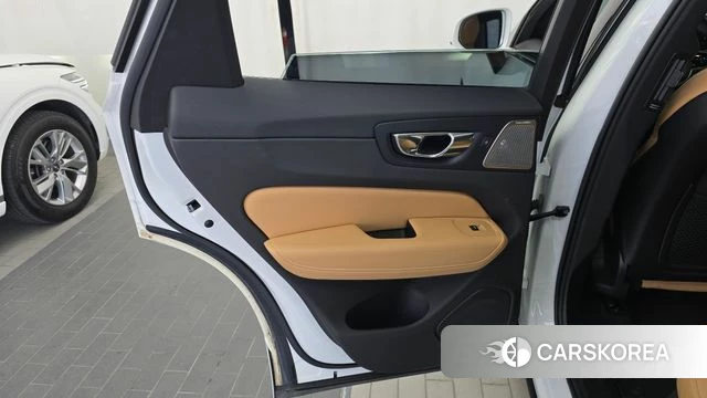 Volvo XC60 second Generation id 4998300 из Кореи 17