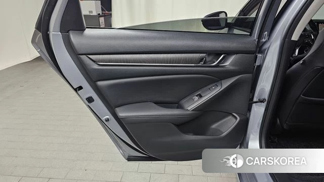 Honda Accord 10th Generation id 4998278 из Кореи 17