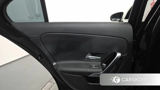Mercedes-Benz A-Class W177 id 5034850 из Кореи 17