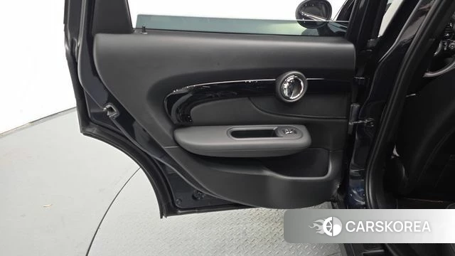 Mini Cooper Clubman id 4936907 из Кореи 17
