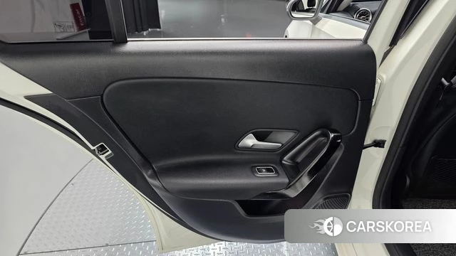 Mercedes-Benz A-Class W177 id 4977529 из Кореи 17
