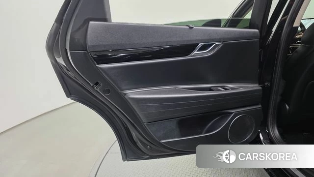 Genesis G80 (RG3) id 4996570 из Кореи 17