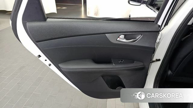 Kia Come New K3 id 5035806 из Кореи 17