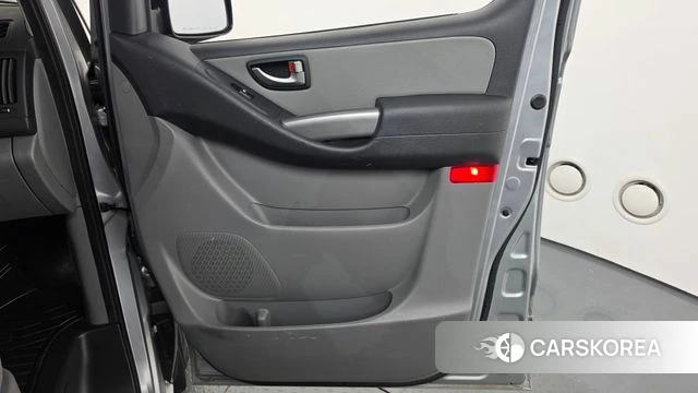 Hyundai The New Grand Starex id 5003654 из Кореи 17