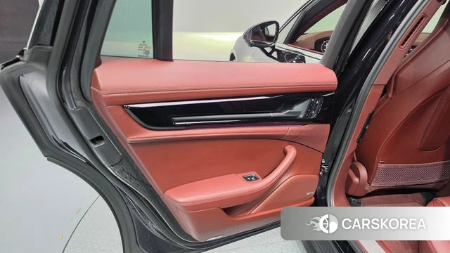 Porsche Panamera (976) id 4749213 из Кореи 17