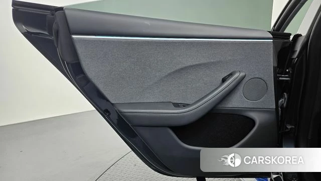 Tesla Model 3 id 5001956 из Кореи 17