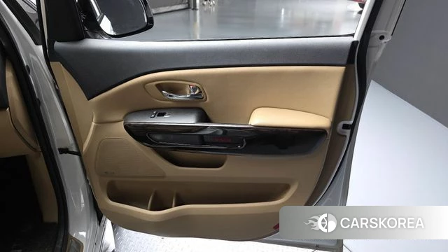 Kia The New Carnival id 4998309 из Кореи 17