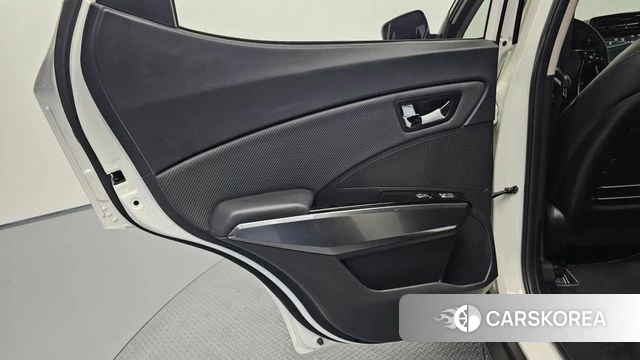 Ssangyong Tivoli Air id 5012547 из Кореи 17