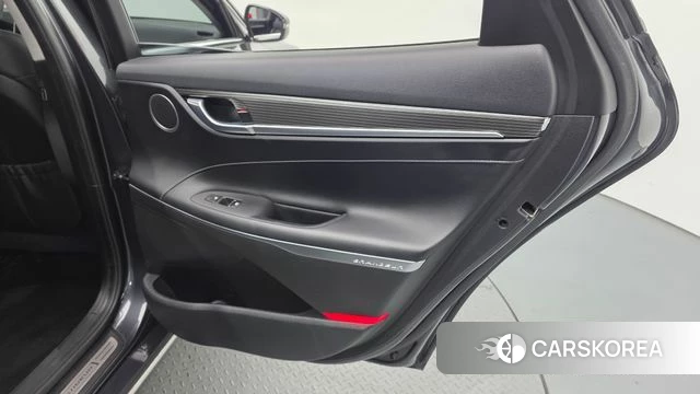 Hyundai Grandeur IG Hybrid id 5023983 из Кореи 17