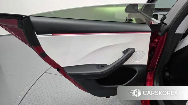Tesla Model 3 id 4879953 из Кореи 17