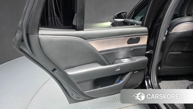 Genesis G90 (RS4) id 5040384 из Кореи 17