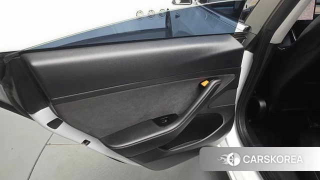 Tesla Model 3 id 4836510 из Кореи 18