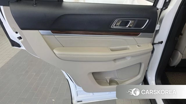 Ford Explorer id 5029307 из Кореи 17