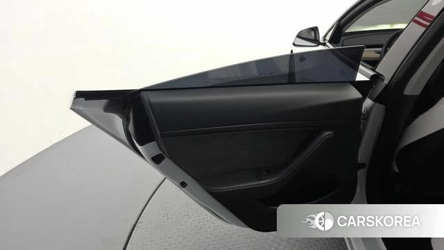 Tesla Model 3 id 5017817 из Кореи 17