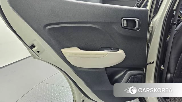 Hyundai Venue id 5013463 из Кореи 17