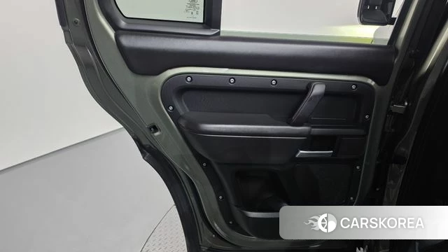 Land Rover Defender (L663) id 4921142 из Кореи 17